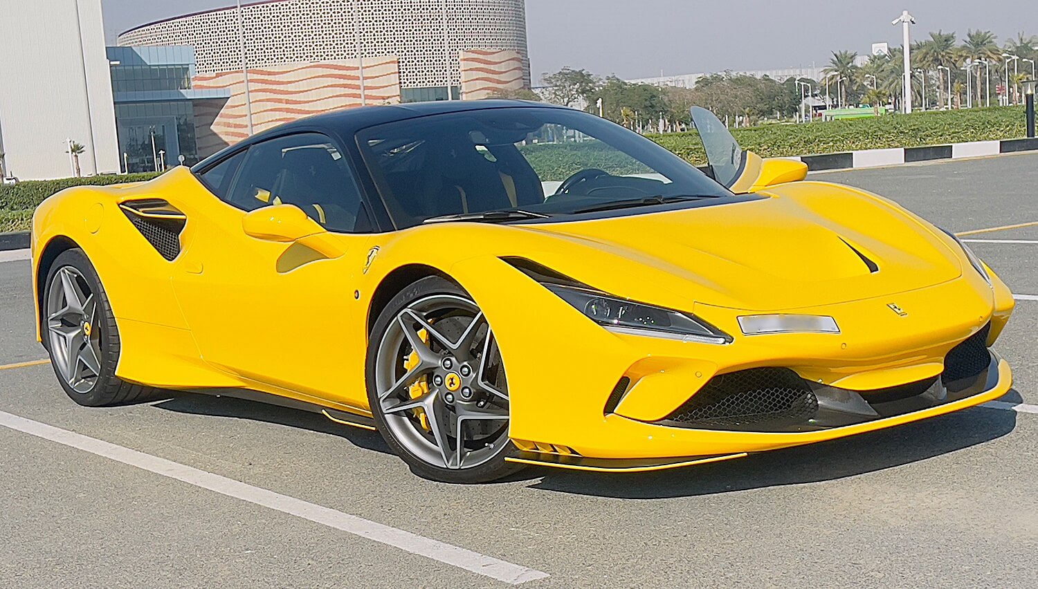 Ferrari F8 Tributo Coupe Car Rental Dubai